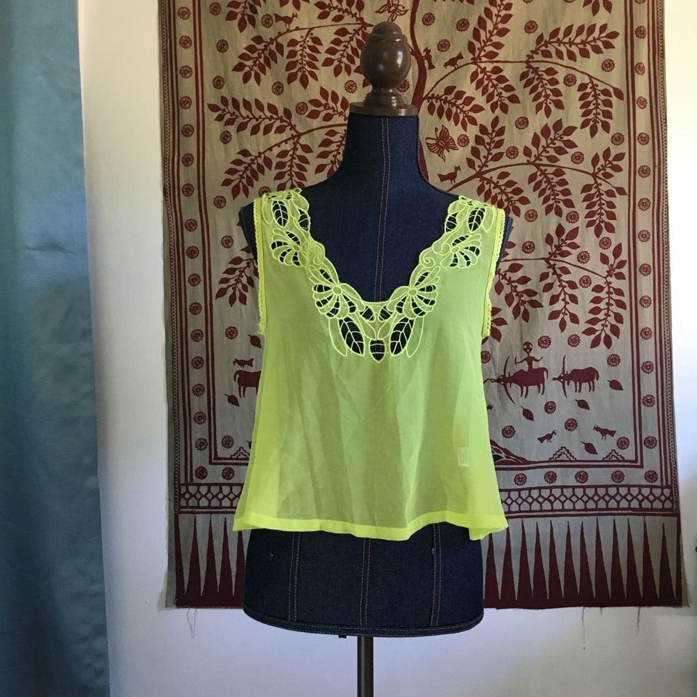 !! Chiffon Yellow Party Top !!